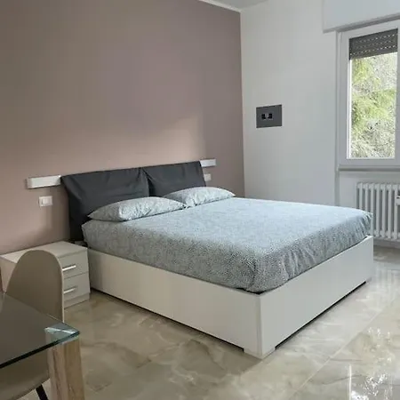 Apartment Confortevole M.i. Casa